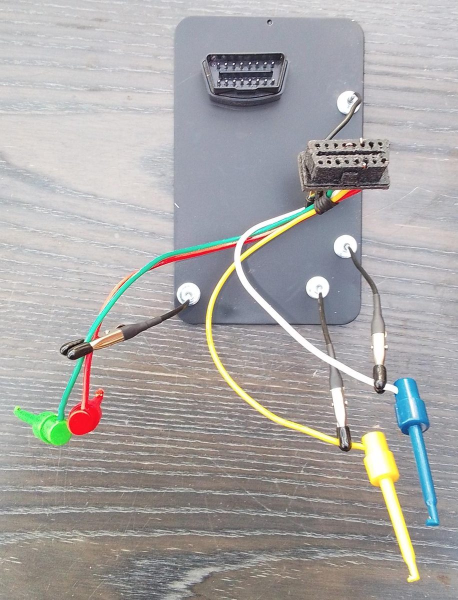 3D-gedruckter OBD-II-Stecker mit Vgate Dongle
