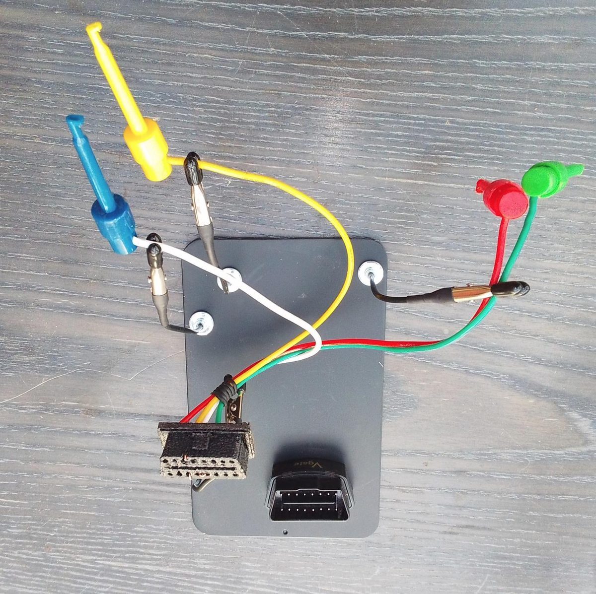 3D-gedruckter OBD-Stecker Rückseite Messpunkte