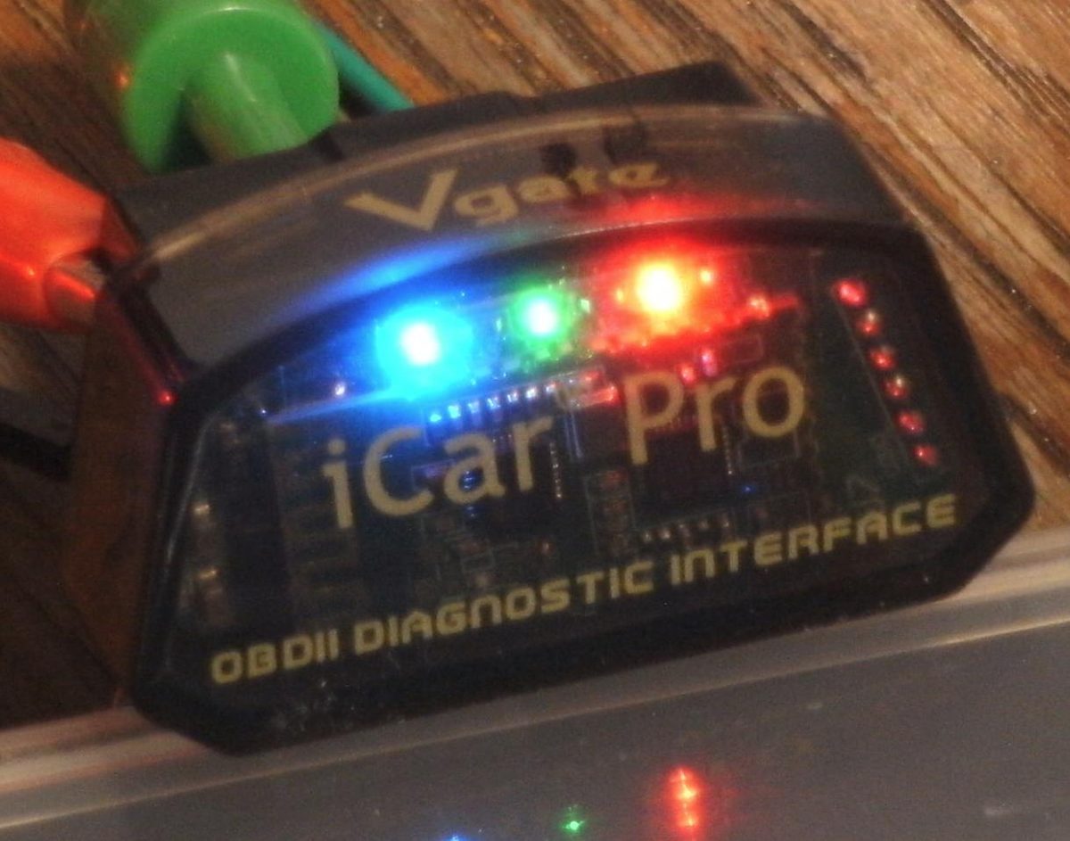 Vgate iCar Pro BLE-OBD-Dongle