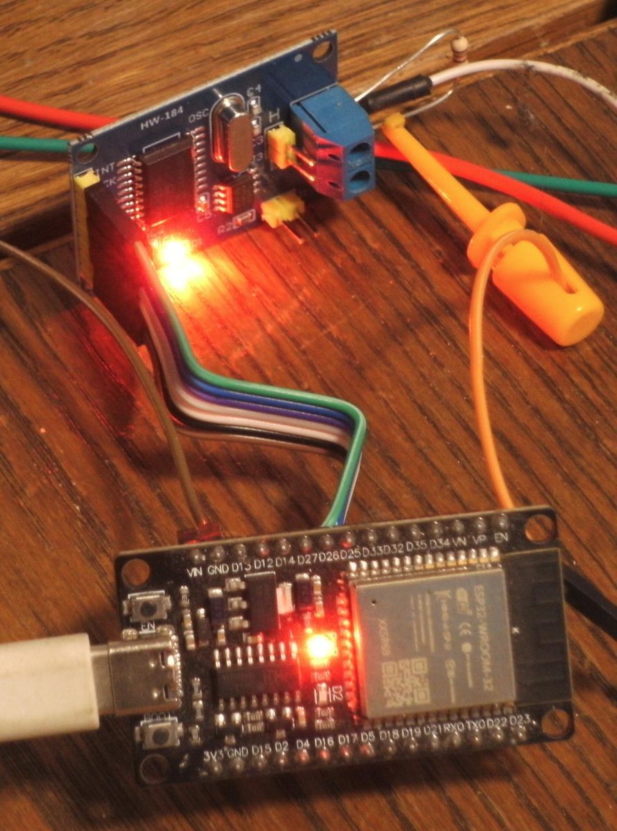 MOD-04 OBD-Simulator: ESP32 WROOM + MCP2515